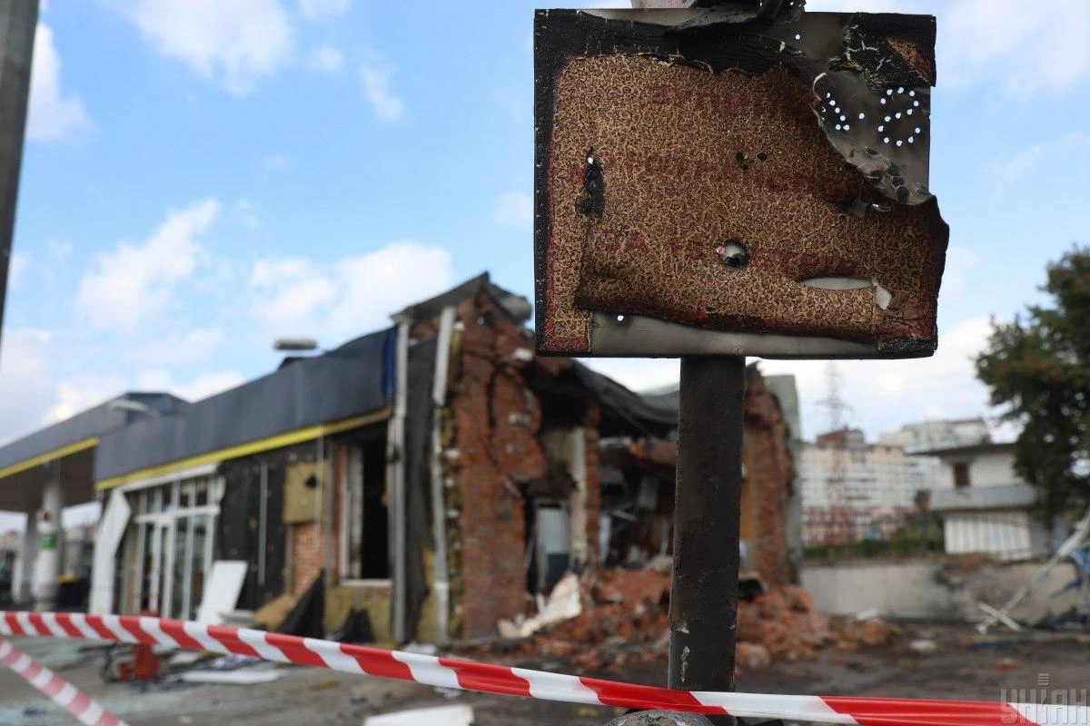 "Акцентовано комусь показують": експерт пояснив, чому Росія б'є по окремих мережах АЗС